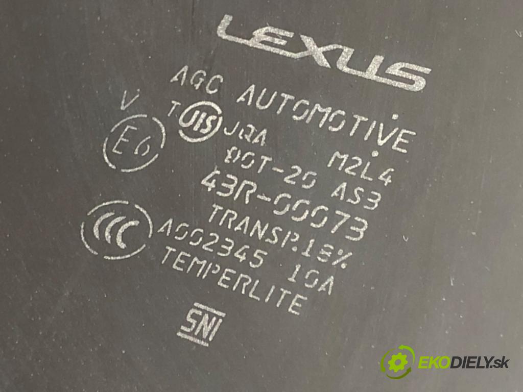 LEXUS IS sedan 2019 133 kW 300h (AVE30_) 2494 střešní okno  (Sklo karoserie)