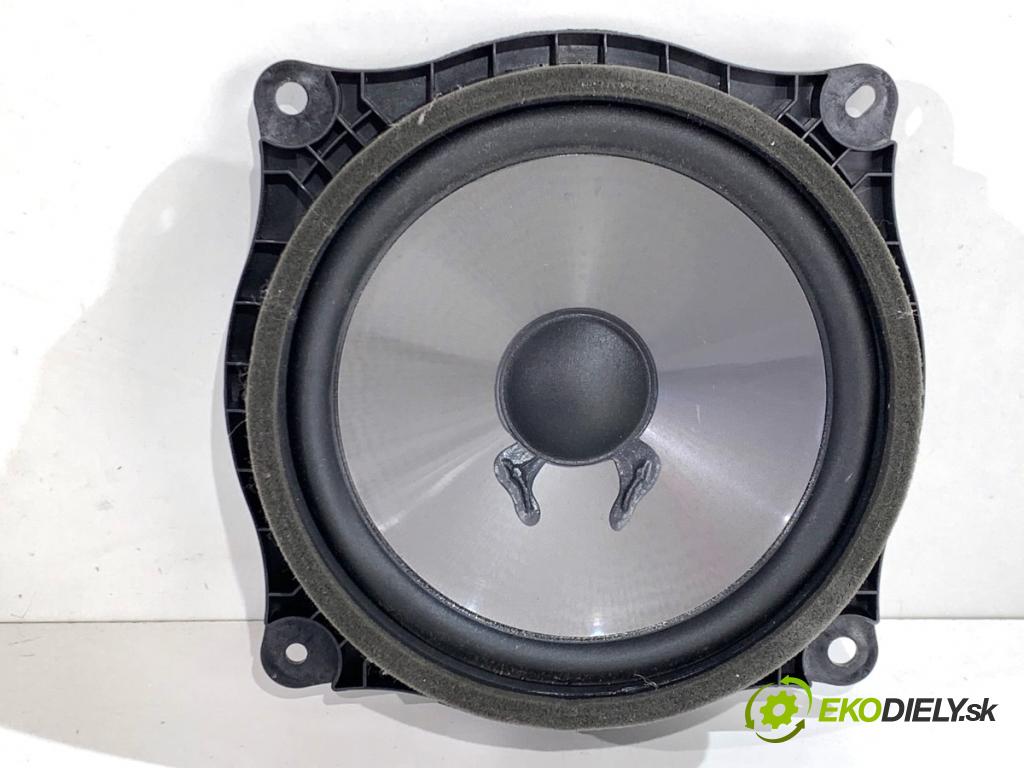 LEXUS IS sedan 2019 133 kW 300h (AVE30_) 2494 reproduktory 86160-53370