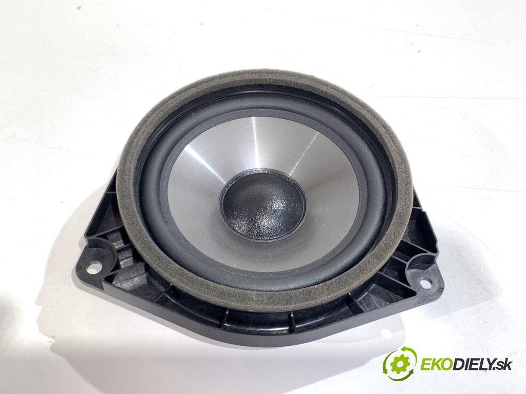 LEXUS IS sedan 2019 133 kW 300h (AVE30_) 2494 reproduktory 86160-53370