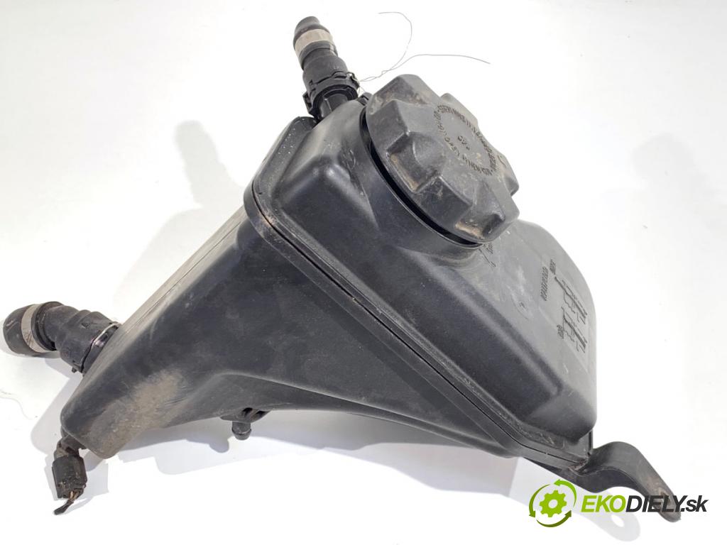 BMW E90 sedan 2005 110 kW 320 i 1995 nádržka vyrovnávací kapaliny chadicího 7543026