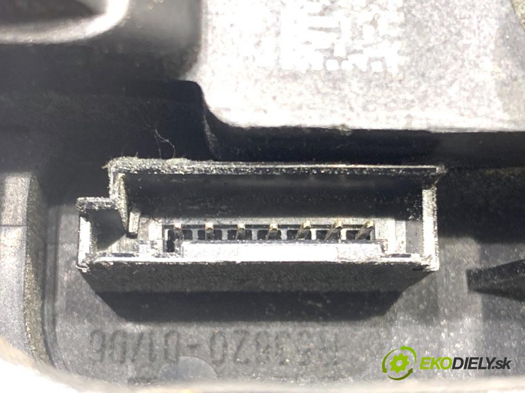 BMW E90 sedan 2005 110 kW 320 i 1995 zámok Dvere ľavy predný 7059967