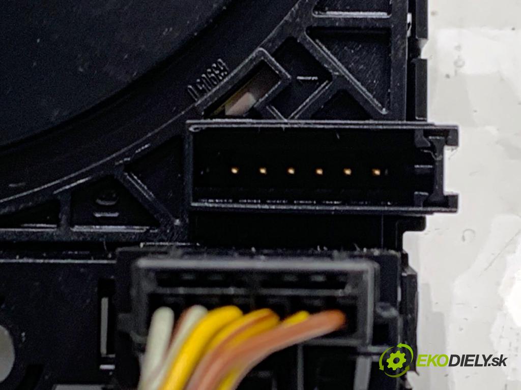 BMW E90 sedan 2005 110 kW 320 i 1995 kroužek slimák airbag 6967324 (Airbag)