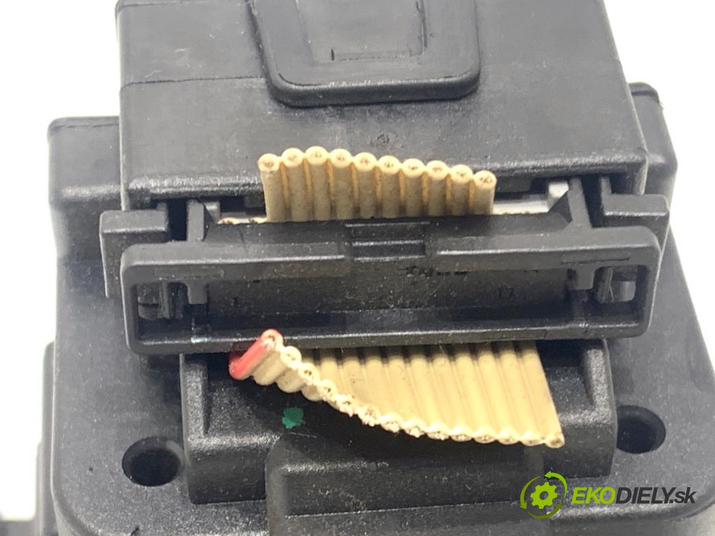 BMW E90 sedan 2005 110 kW 320 i 1995 spinačka 6954719 (Spínacia skrinka)