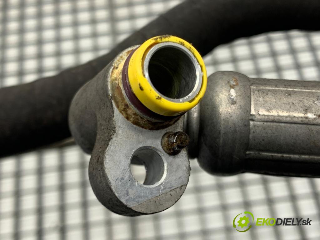 BMW E90 sedan 2005 110 kW 320 i 1995 rúrka klimatizácie 6951637 (Rúrka klimatizácie)