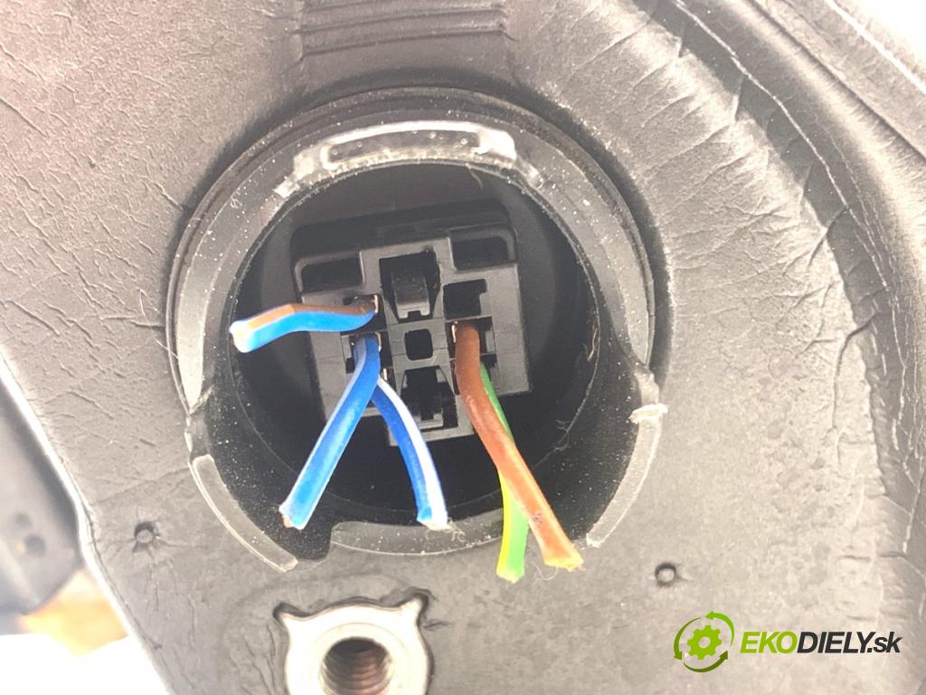 BMW E90 sedan 2005 110 kW 320 i 1995 zpětné zrcátko levý