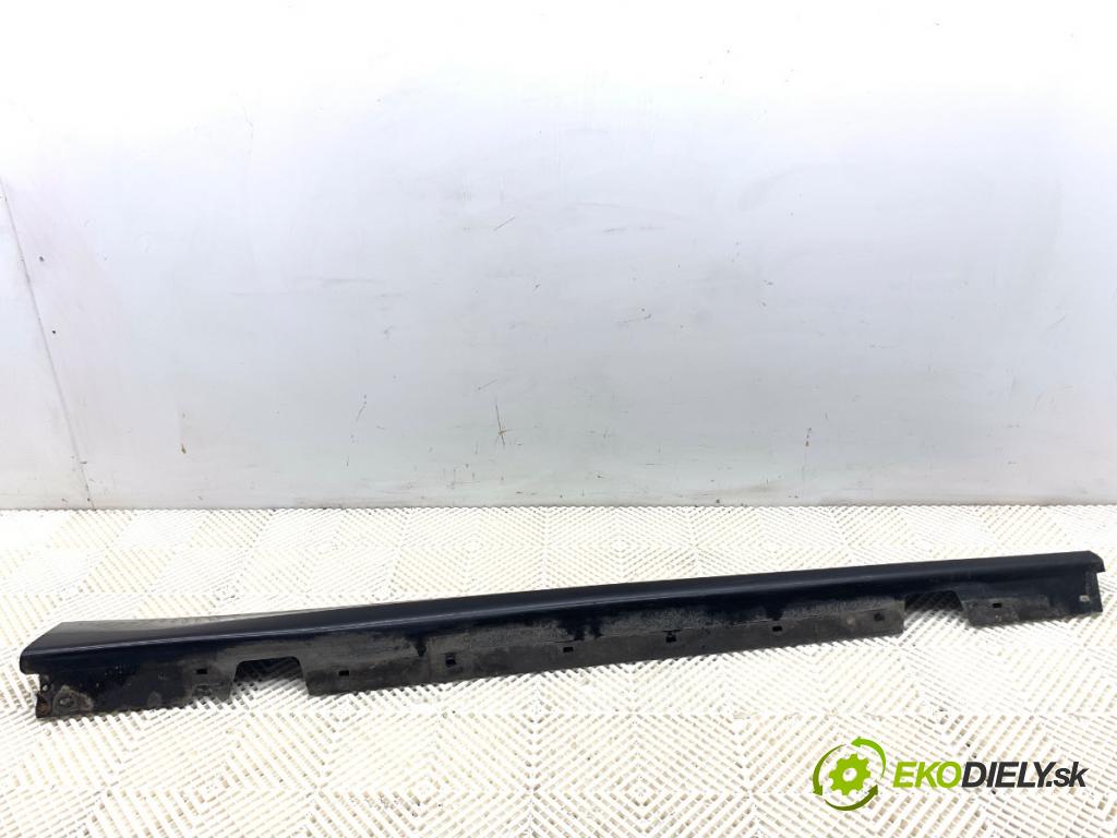 BMW E90 sedan 2005 110 kW 320 i 1995 Lišta prahová pravy