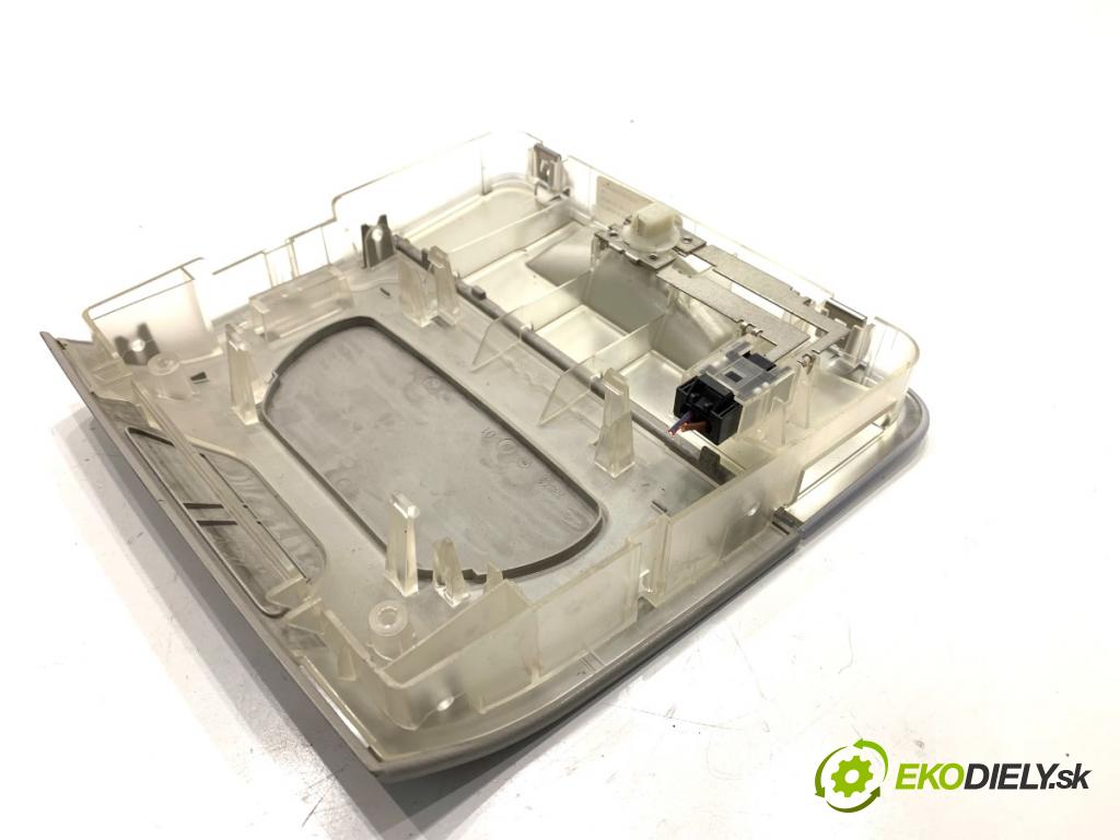 BMW E90 sedan 2005 110 kW 320 i 1995 Svetlo stropné 6969389