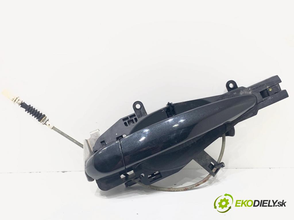 BMW E90 sedan 2005 110 kW 320 i 1995 klika vnejší levý přední část 