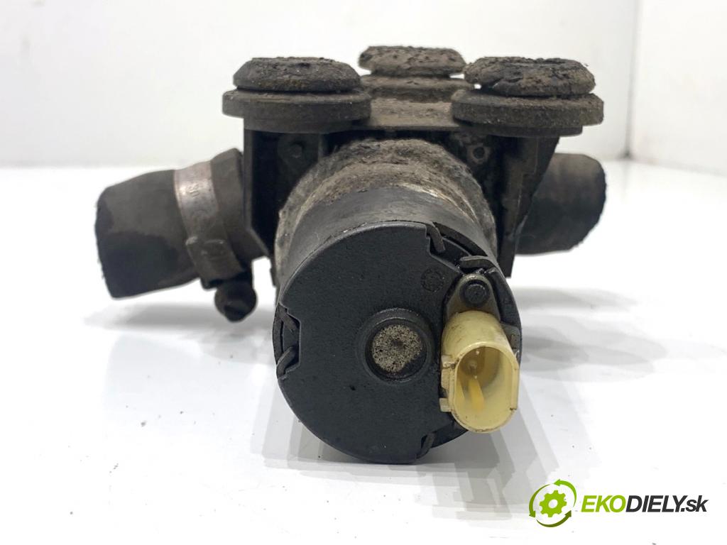 BMW E90 sedan 2005 110 kW 320 i 1995 magnetický ventil vody 6928246 (Elektrosoučásti ostatní)