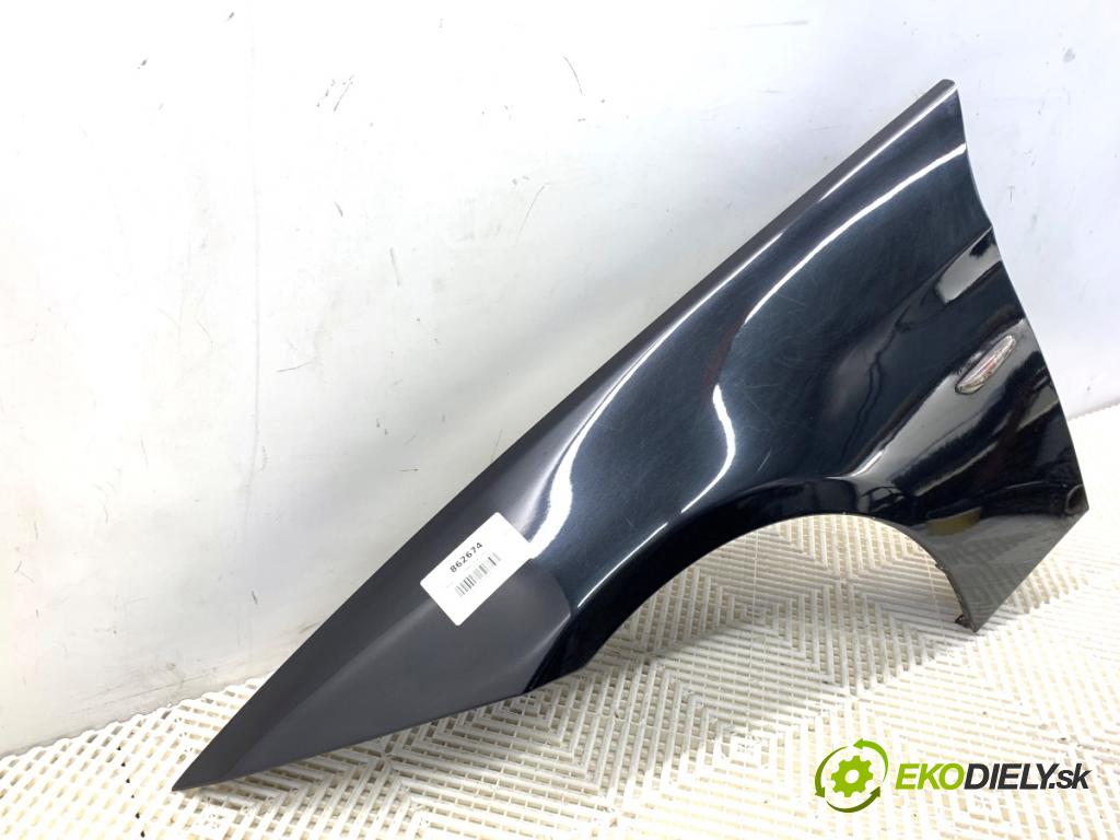 BMW E90 sedan 2005 110 kW 320 i 1995 Blatník ľavy predný 475