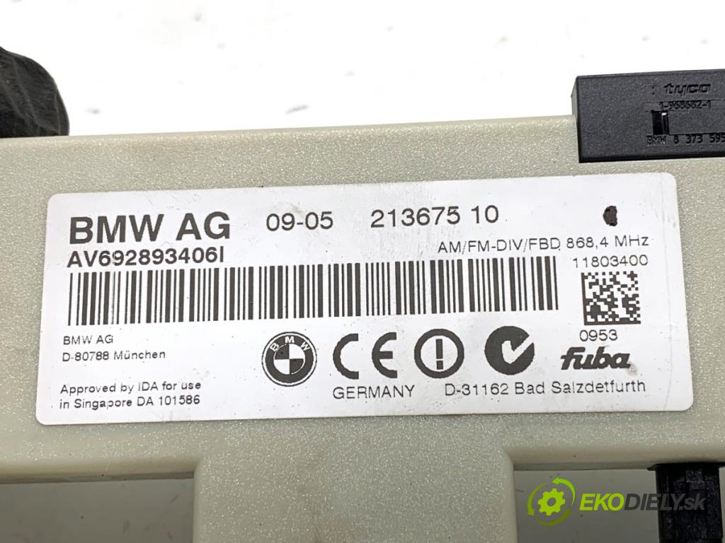 BMW E90 sedan 2005 110 kW 320 i 1995 ANTENA 21367510