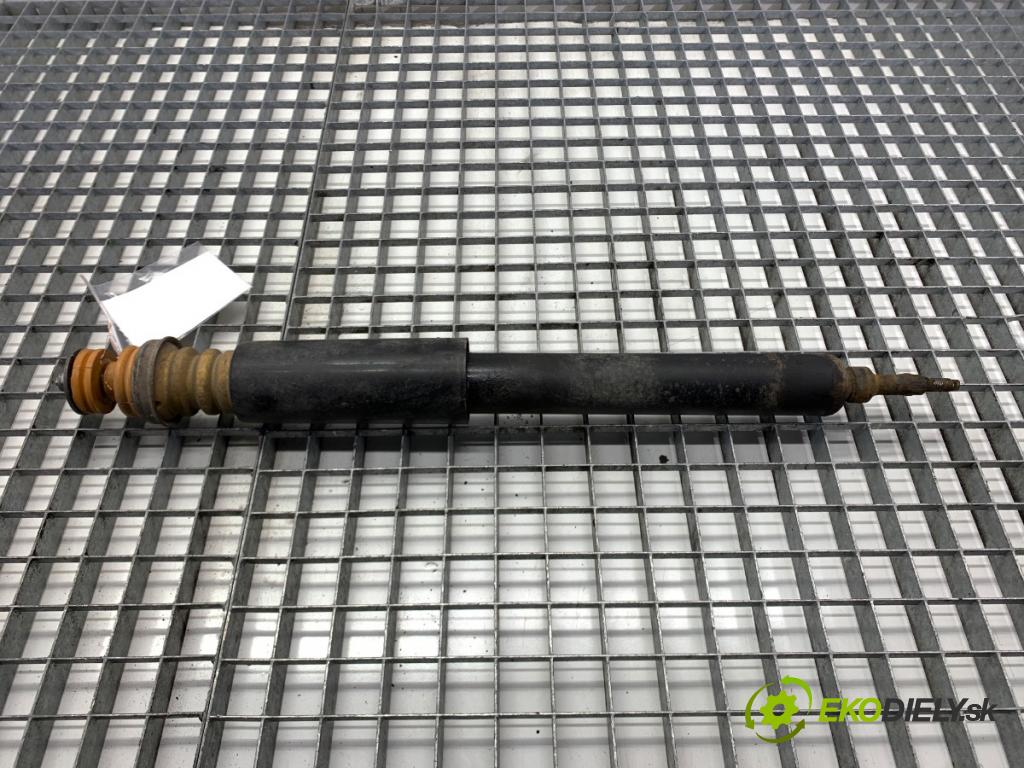 BMW E90 sedan 2005 110 kW 320 i 1995 tlumič pravý zadní část 