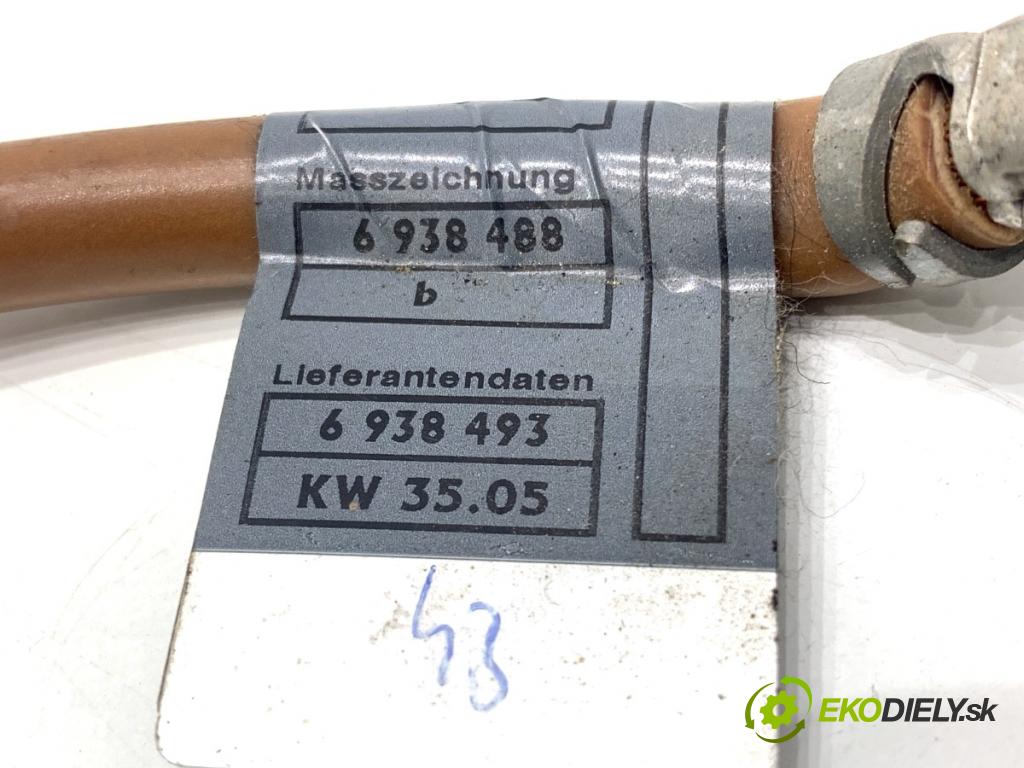 BMW E90 sedan 2005 110 kW 320 i 1995 svorka MINUS: 6938493