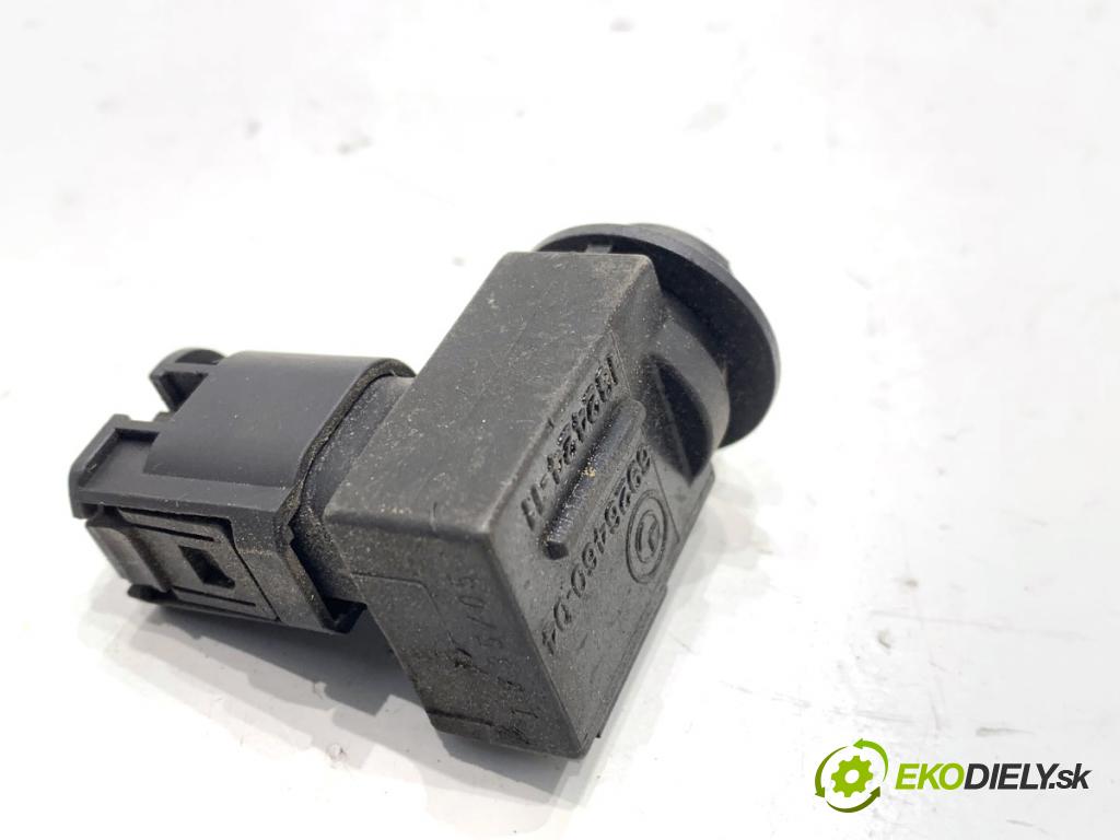 BMW E90 sedan 2005 110 kW 320 i 1995 Snímač kvality vzduchu 6926460