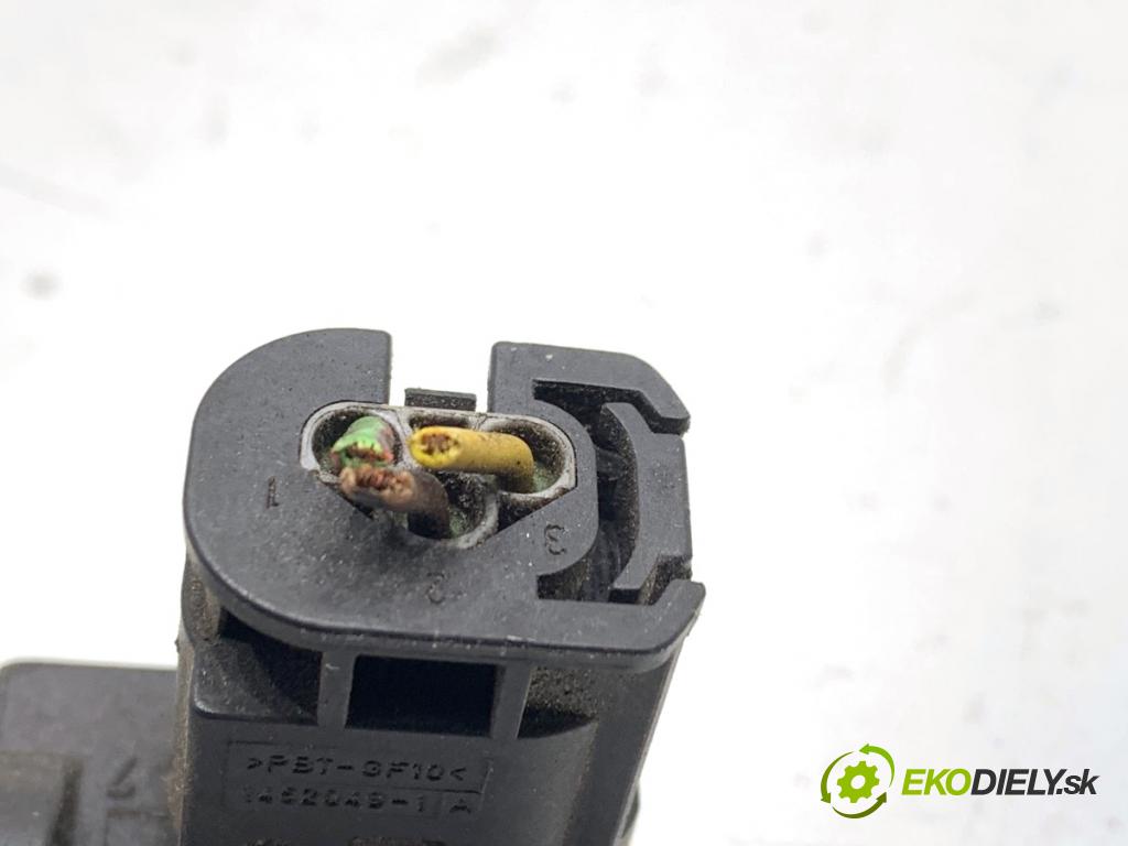 BMW E90 sedan 2005 110 kW 320 i 1995 Snímač kvality vzduchu 6926460