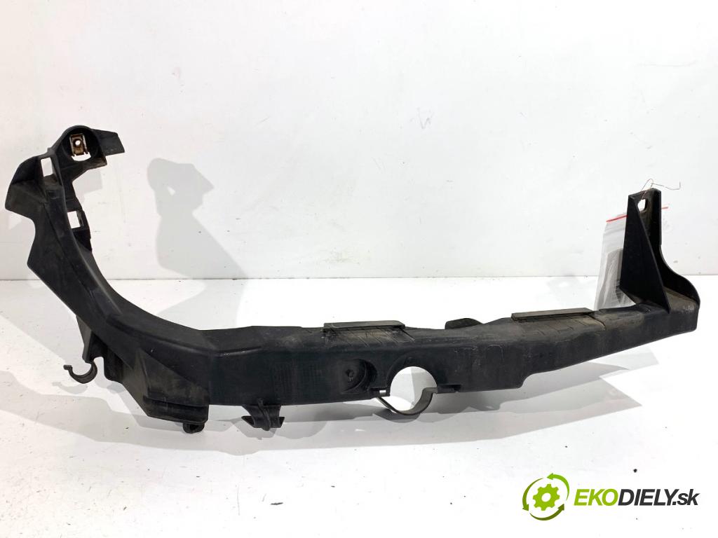 BMW E90 sedan 2005 110 kW 320 i 1995 úchyt světla pravý 7116708