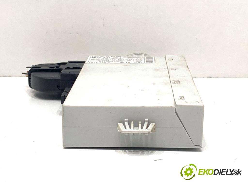 BMW E90 sedan 2005 110 kW 320 i 1995 Modul komfortu 6981416 (Modul komfortu)