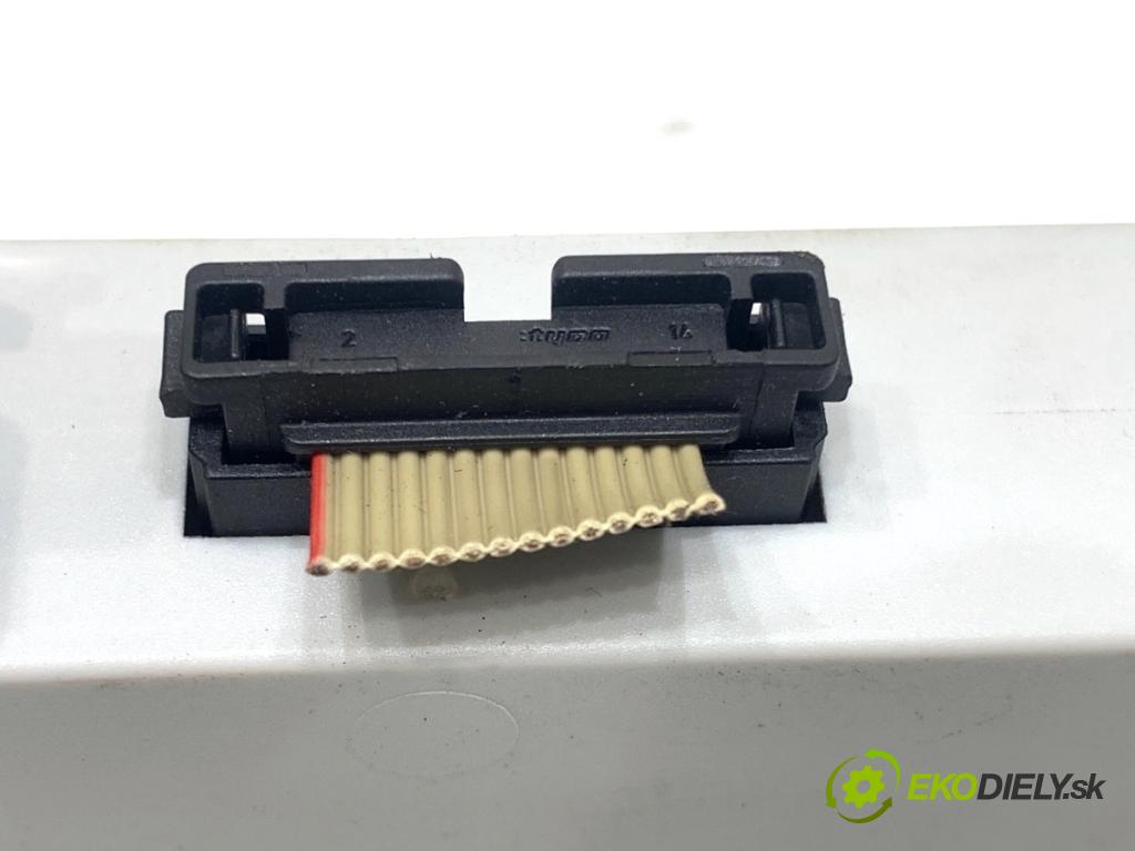 BMW E90 sedan 2005 110 kW 320 i 1995 Modul komfortu 6981416 (Modul komfortu)