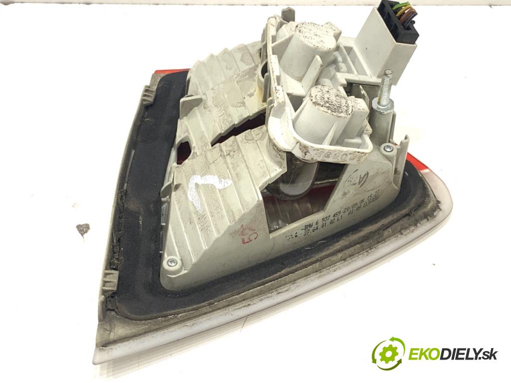 BMW E90 sedan 2005 110 kW 320 i 1995 Svetlo zad ľavá strana vnútorná 6937459 (Kľučka dverí ostatné)