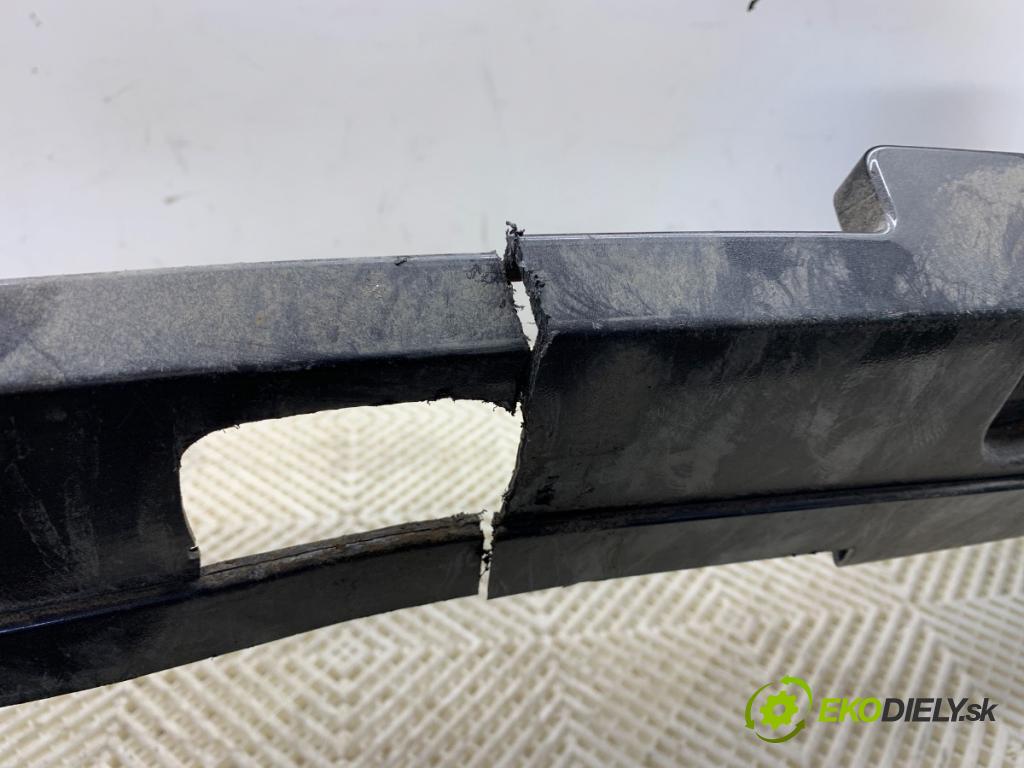 JEEP GRAND CHEROKEE WK SUV 2014 184 kW 3.0 CRD V6 4x4 2987 Nárazník zad  (Kľučka dverí ostatné)