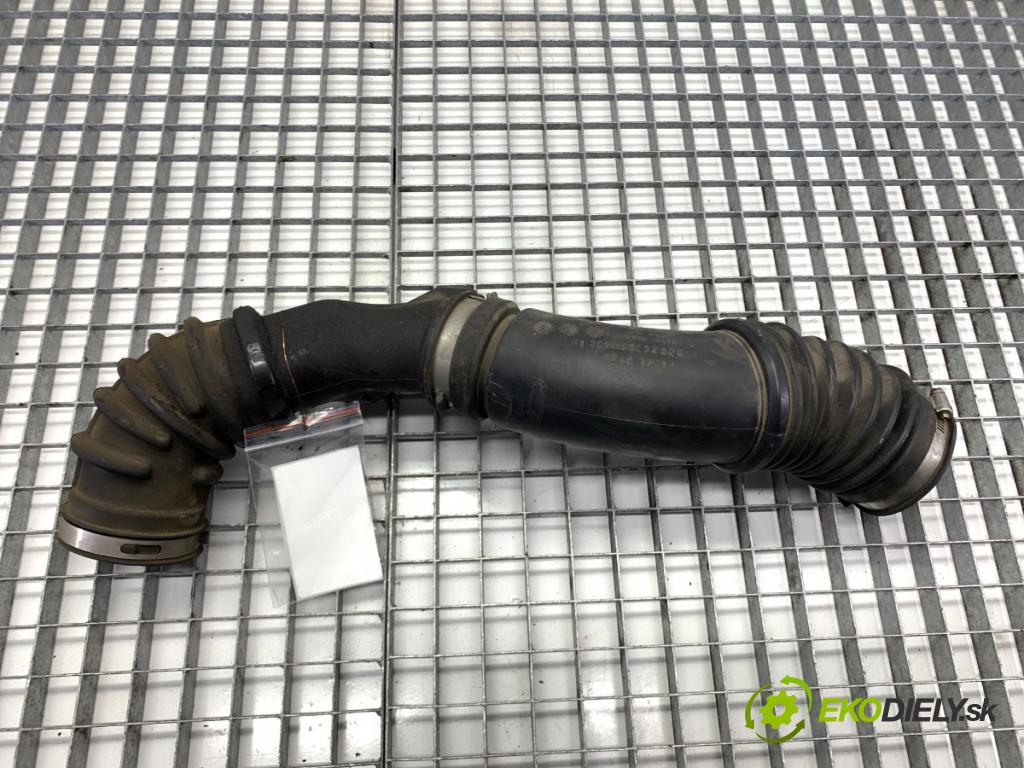 JEEP GRAND CHEROKEE WK SUV 2014 184 kW 3.0 CRD V6 4x4 2987 Rúra vzduchu 68088249AB