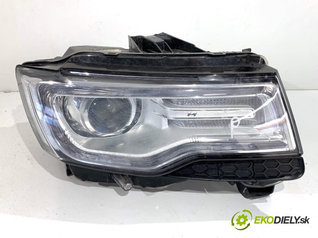 JEEP GRAND CHEROKEE WK SUV 2014 184 kW 3.0 CRD V6 4x4 2987 světlomet pravý přední část 68111034AF