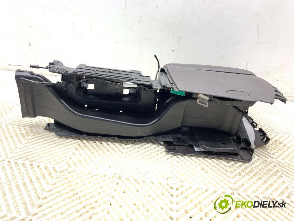 JEEP GRAND CHEROKEE WK SUV 2014 184 kW 3.0 CRD V6 4x4 2987 Lakťová opierka (Lakťová opierka)