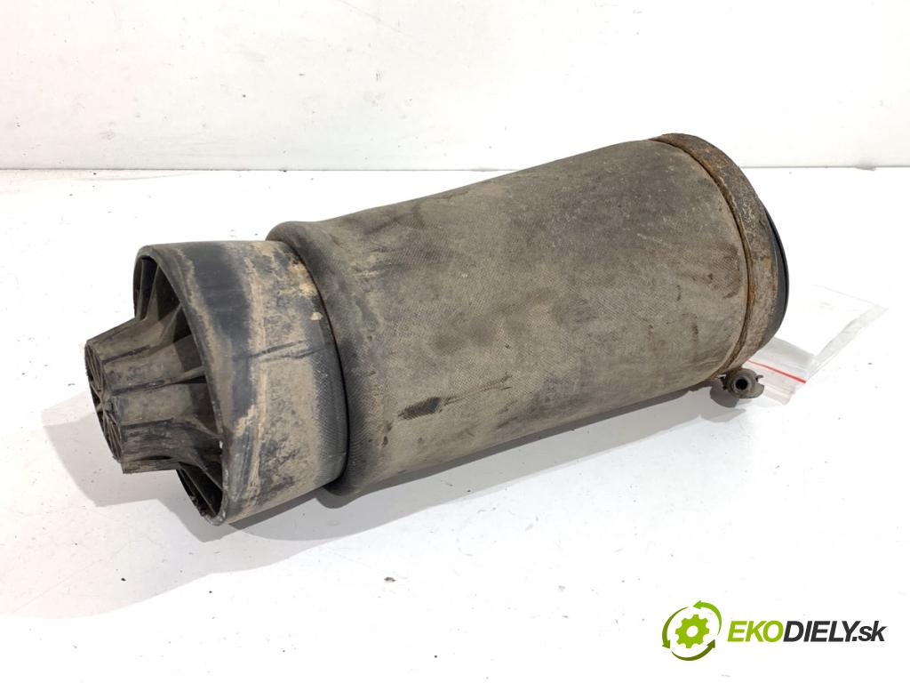 JEEP GRAND CHEROKEE WK SUV 2014 184 kW 3.0 CRD V6 4x4 2987 AirBag nápravy ľavy zad 