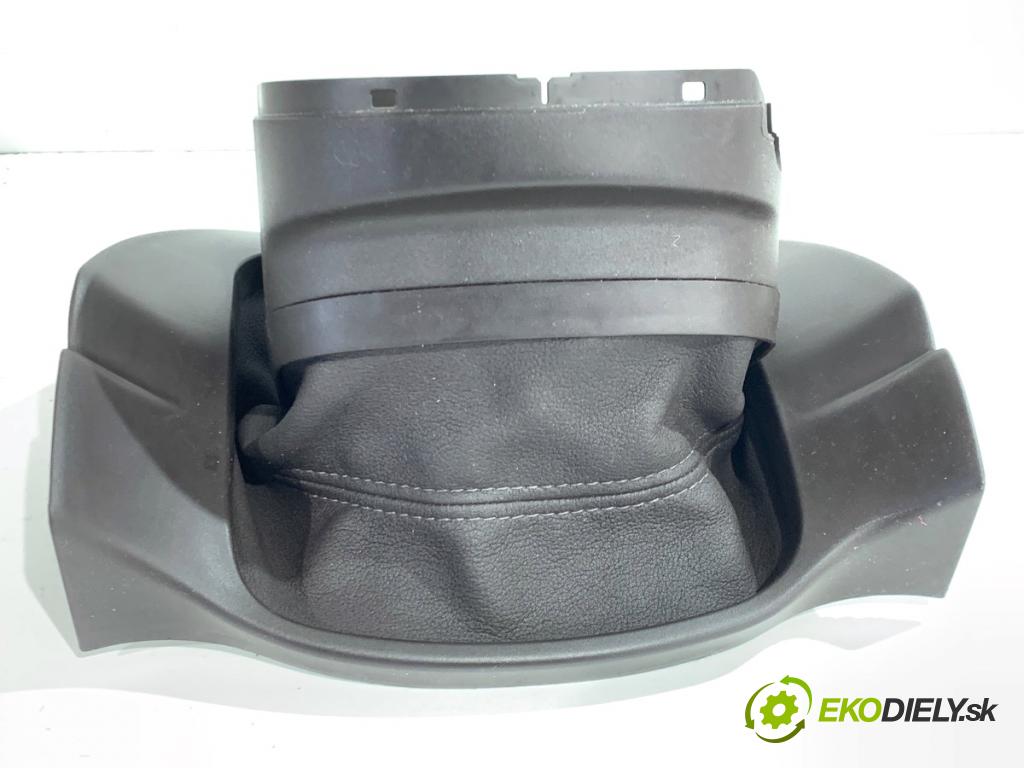 JEEP GRAND CHEROKEE WK SUV 2014 184 kW 3.0 CRD V6 4x4 2987 lišty kryt X90023300JB (Lišta)