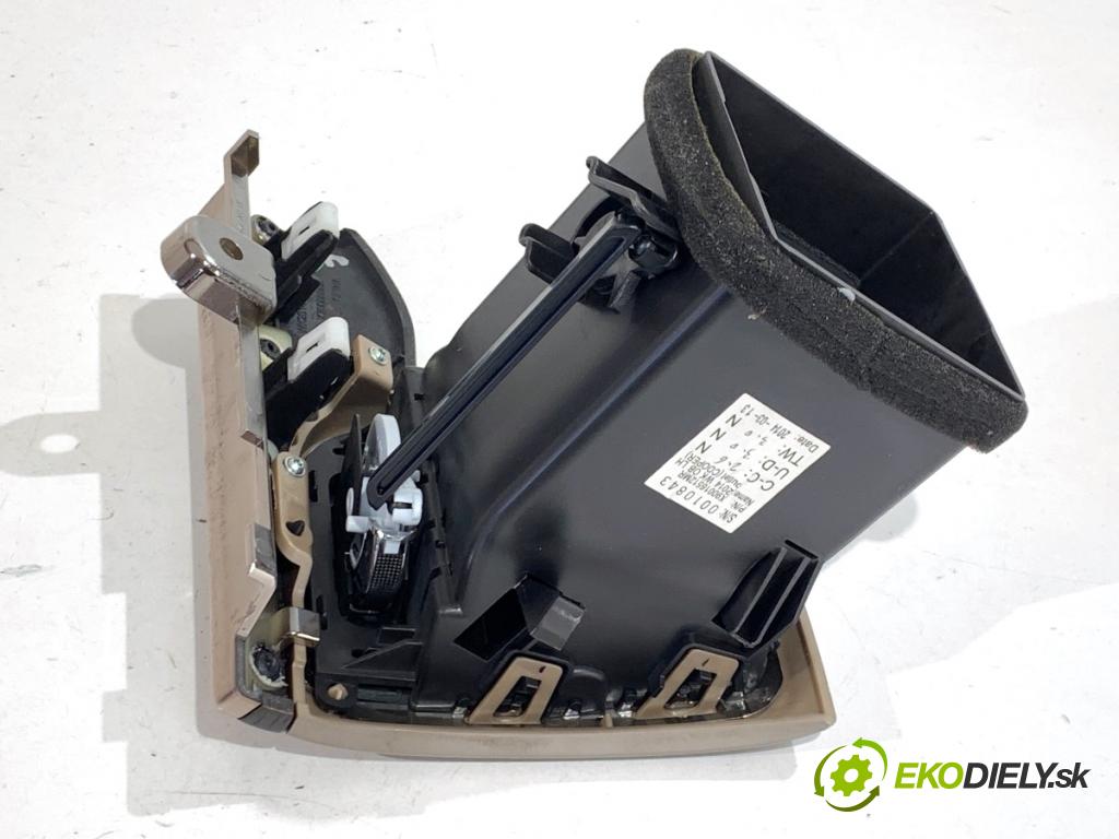 JEEP GRAND CHEROKEE WK SUV 2014 184 kW 3.0 CRD V6 4x4 2987 lišty kryt X90023300JB (Lišta)