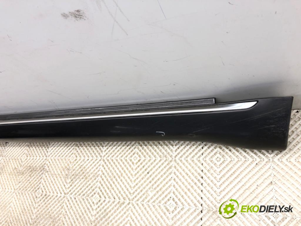 JEEP GRAND CHEROKEE WK SUV 2014 184 kW 3.0 CRD V6 4x4 2987 Lišta prahová pravy