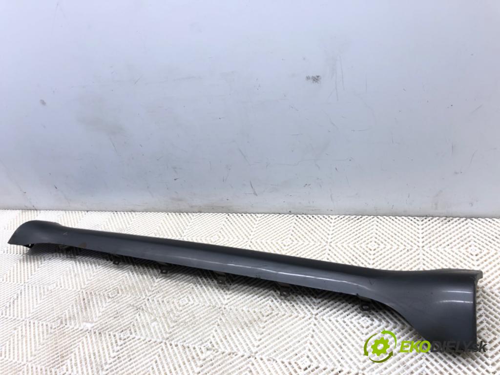 JEEP GRAND CHEROKEE WK SUV 2014 184 kW 3.0 CRD V6 4x4 2987 lišta prahová levý