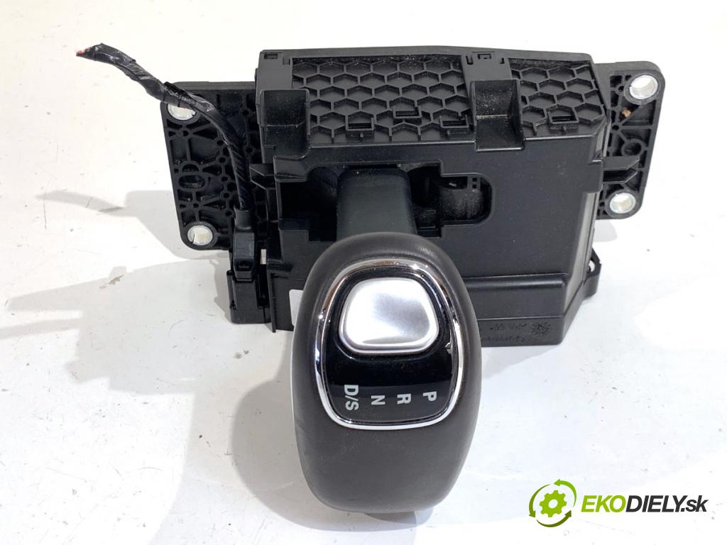 JEEP GRAND CHEROKEE WK SUV 2014 184 kW 3.0 CRD V6 4x4 2987 Kulisa 68166105AE (Rýchlostná páka (kulisa))