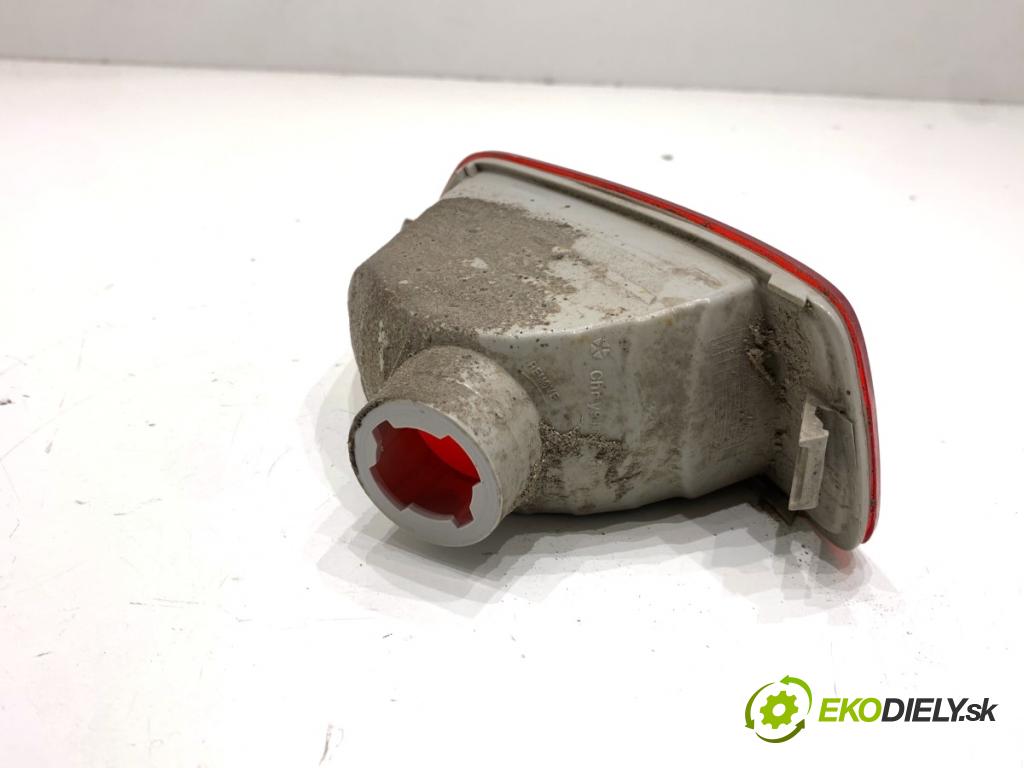 JEEP GRAND CHEROKEE WK SUV 2014 184 kW 3.0 CRD V6 4x4 2987 Svetlo nárazníka pravy zad