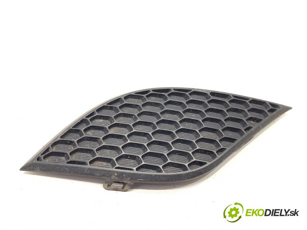 JEEP GRAND CHEROKEE WK SUV 2014 184 kW 3.0 CRD V6 4x4 2987 Mriežky nárazníka pravy predný 68143094AB