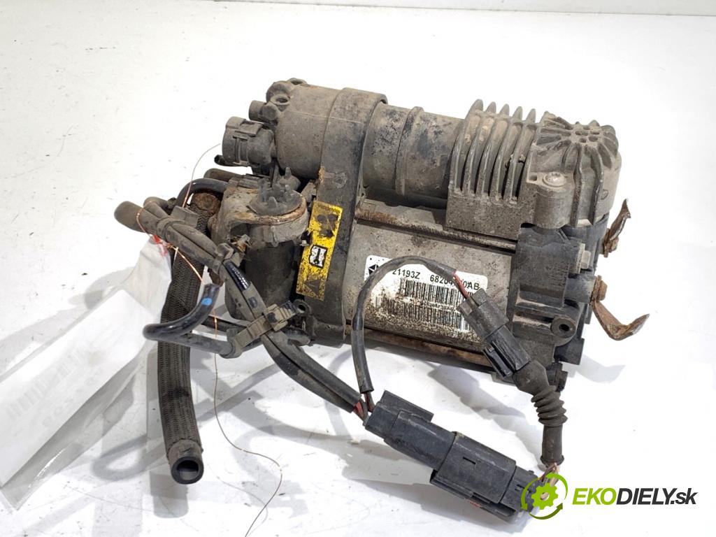 JEEP GRAND CHEROKEE WK SUV 2014 184 kW 3.0 CRD V6 4x4 2987 Kompresor 68204730AB