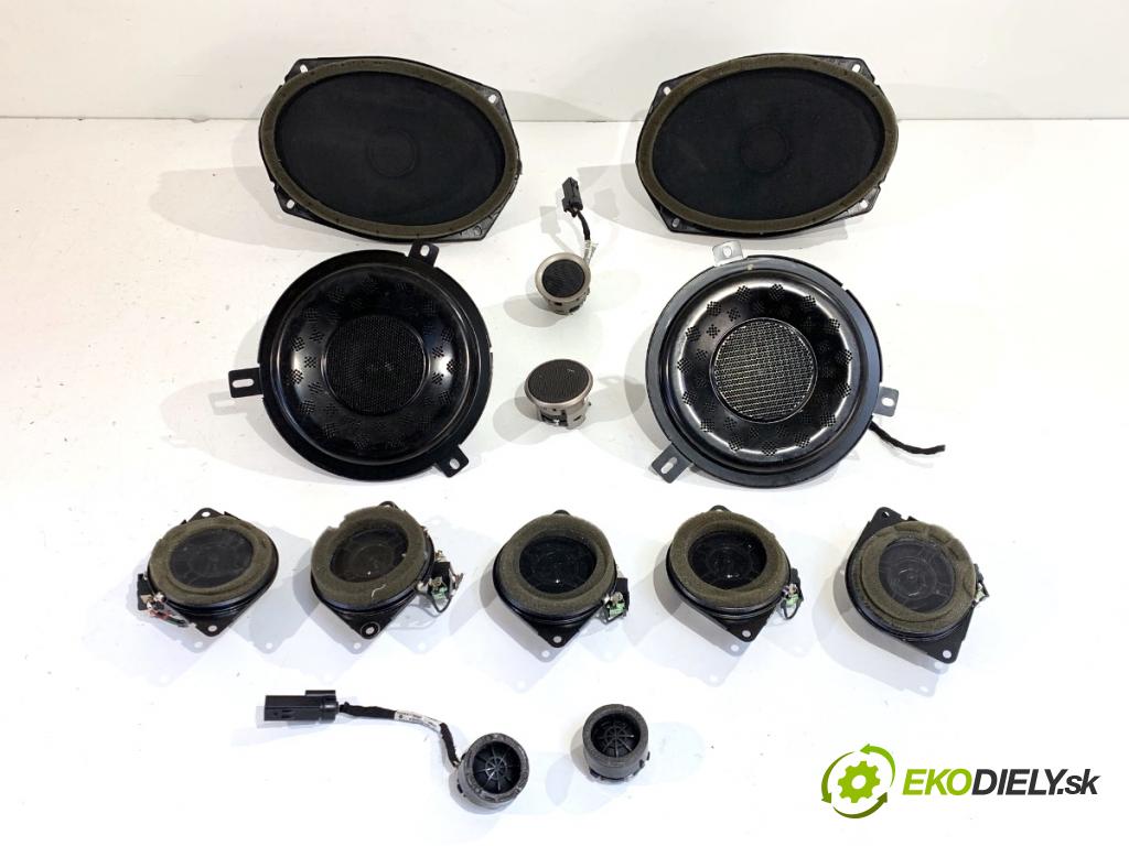 JEEP GRAND CHEROKEE WK SUV 2014 184 kW 3.0 CRD V6 4x4 2987 reproduktory 68043032AC 68043034AB