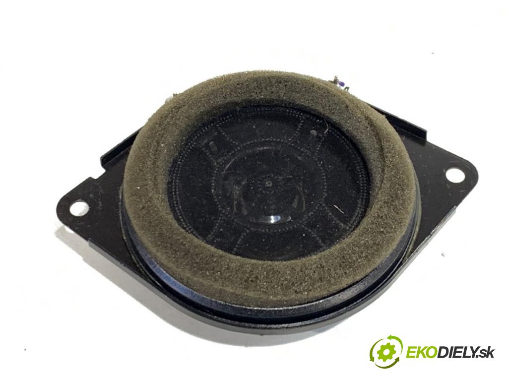 JEEP GRAND CHEROKEE WK SUV 2014 184 kW 3.0 CRD V6 4x4 2987 reproduktory 68043032AC 68043034AB