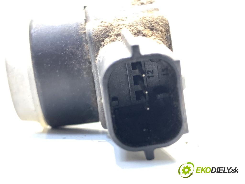 JEEP GRAND CHEROKEE WK SUV 2014 184 kW 3.0 CRD V6 4x4 2987 snímač PDC 0263013874