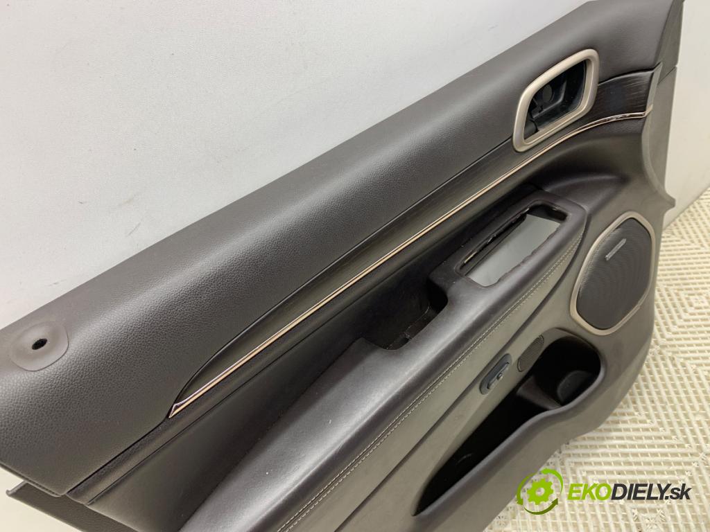 JEEP GRAND CHEROKEE WK SUV 2014 184 kW 3.0 CRD V6 4x4 2987 ča dveře levý přední část