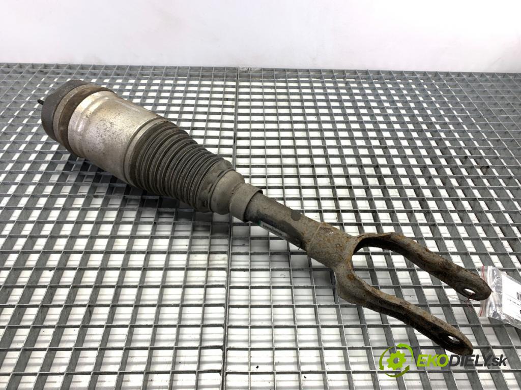 JEEP GRAND CHEROKEE WK SUV 2014 184 kW 3.0 CRD V6 4x4 2987 Tlmič pravy predný 68231886AA