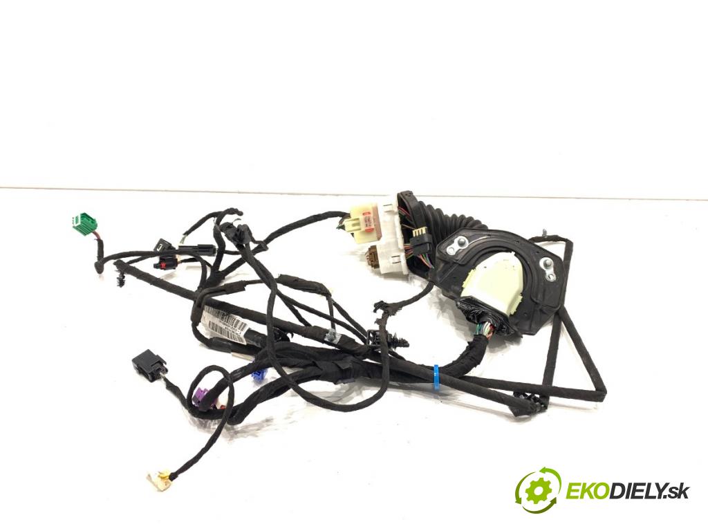 JEEP GRAND CHEROKEE WK SUV 2014 184 kW 3.0 CRD V6 4x4 2987 Káblovačka Dvere predný pravy