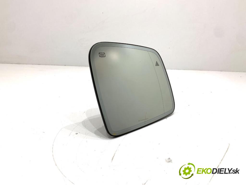 JEEP GRAND CHEROKEE WK SUV 2014 184 kW 3.0 CRD V6 4x4 2987 vložka zrkadla pravy 