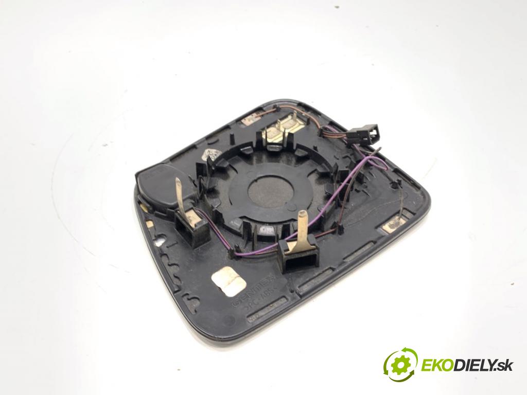 JEEP GRAND CHEROKEE WK SUV 2014 184 kW 3.0 CRD V6 4x4 2987 vložka zrkadla pravy