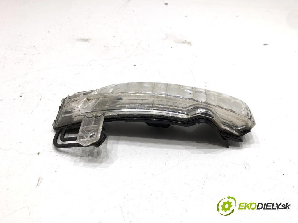 JEEP GRAND CHEROKEE WK SUV 2014 184 kW 3.0 CRD V6 4x4 2987 Smerovka zrkadla pravy 