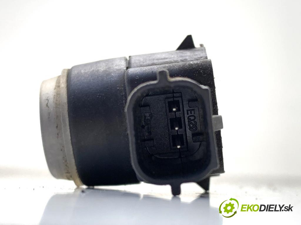 JEEP GRAND CHEROKEE WK SUV 2014 184 kW 3.0 CRD V6 4x4 2987 Snímač PDC 0263013874