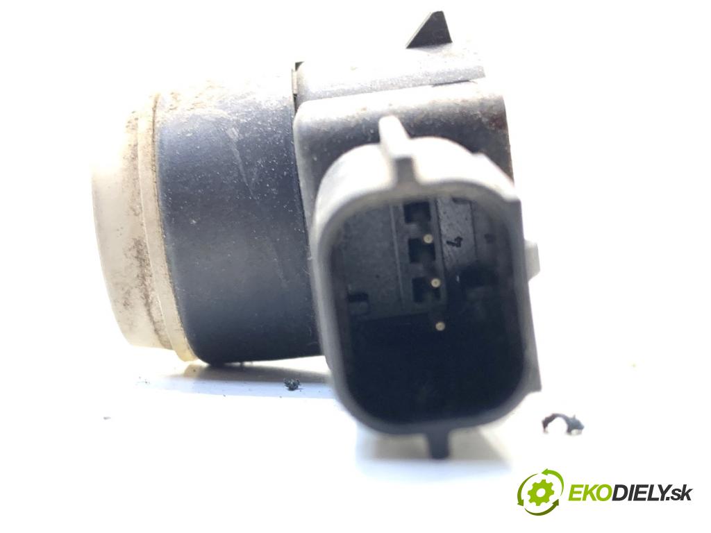 JEEP GRAND CHEROKEE WK SUV 2014 184 kW 3.0 CRD V6 4x4 2987 Snímač PDC 0263013874