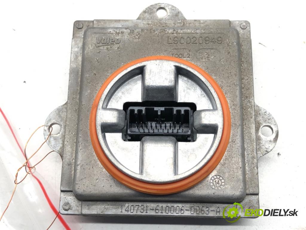 JEEP GRAND CHEROKEE WK SUV 2014 184 kW 3.0 CRD V6 4x4 2987 měnič XENON L90035854 (Řídící jednotka xenonu)