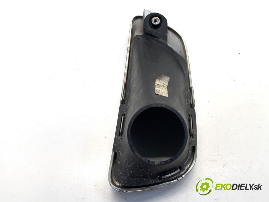 JEEP GRAND CHEROKEE WK SUV 2014 184 kW 3.0 CRD V6 4x4 2987 mří halogenu mlhovky levá strana 68143087AB