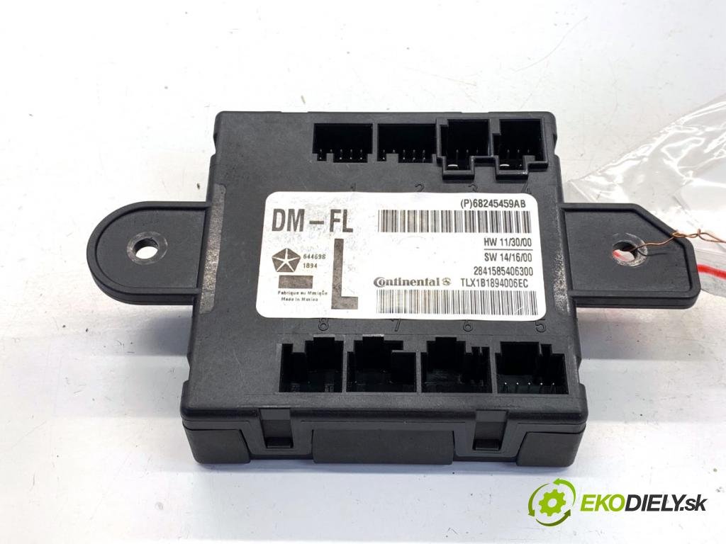 JEEP GRAND CHEROKEE WK SUV 2014 184 kW 3.0 CRD V6 4x4 2987 modul dveře přední část levý 68245459AB